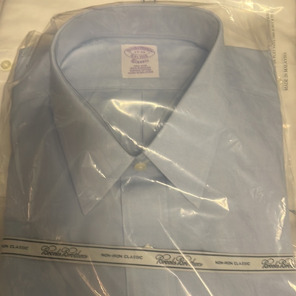 NWT BROOKS BROTHERS SHIRT mix of traditional & classic fit, No iron 17-33